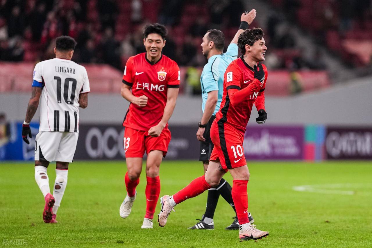 包含中超今晚再迎强敌，里昂遗憾出局，主帅态度：态度坚定，年轻球员得到机会的词条