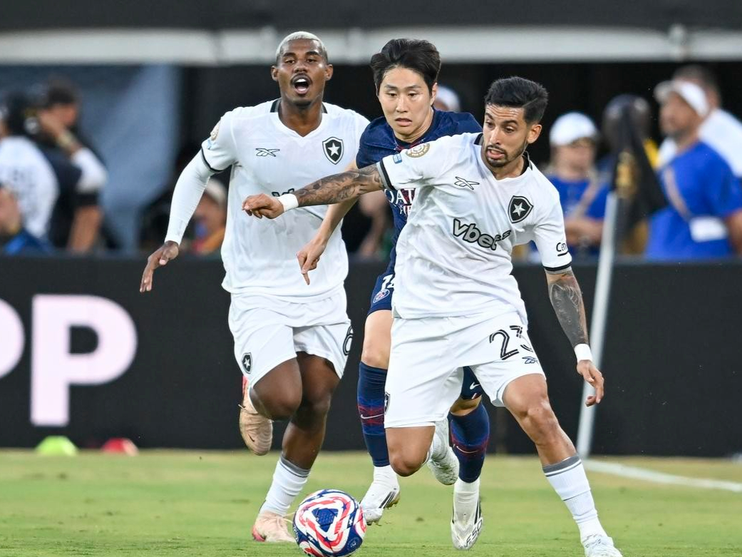 lol官方-关于巴黎圣日耳曼训练开放日，加时末段回应争议引欢呼，国王杯在即，细节决定成败的信息