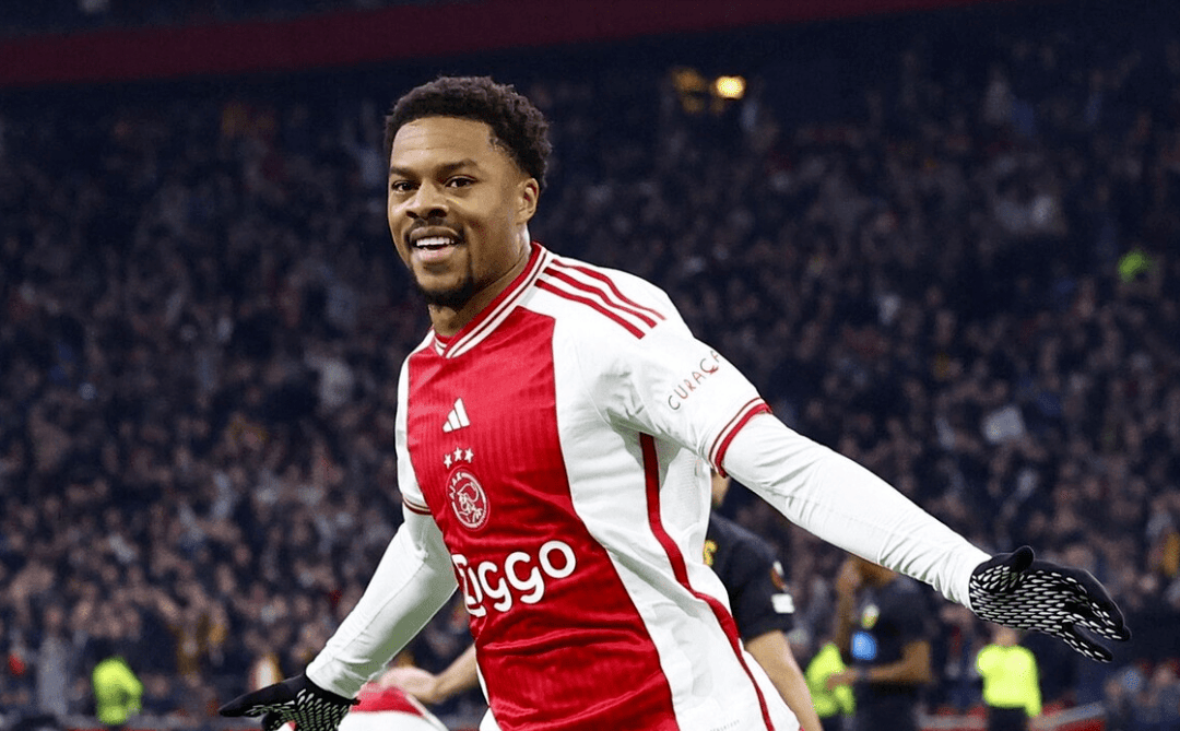 LOL官网-阿贾克斯发布备战花絮，清晨绝杀压哨，意大利杯任务艰巨，临场指挥获称赞的简单介绍